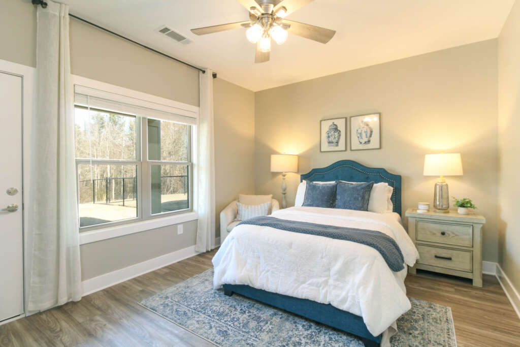 One Bedroom senior lving apartments at The Landing of Winder